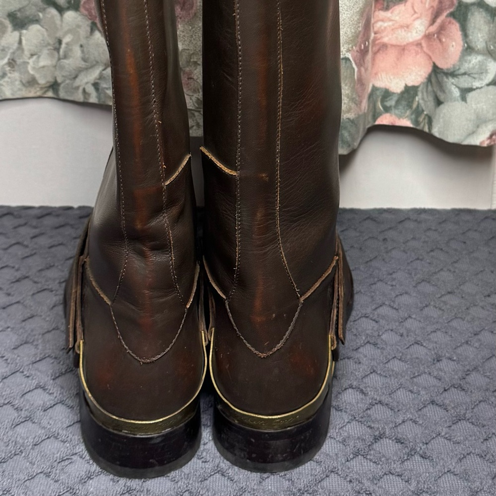 GOLDEN GOOSE CHARLIE WOMEN BOOTS IN DARK BROWN LEATHER & CLAMO ON THE HEEL - Picture 7 of 15
